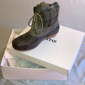 Duck Boots